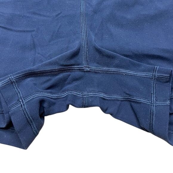 lululemon athletica Women's Wunder Under Navy Athletic Shorts Size 4 - Picture 3 of 4